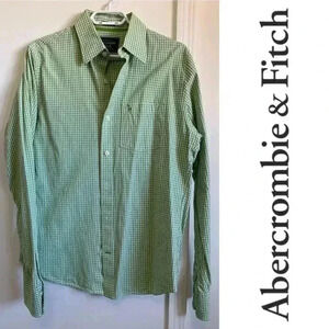 abercrombie and fitch Men’s Muscle fit Button down  shirts size L